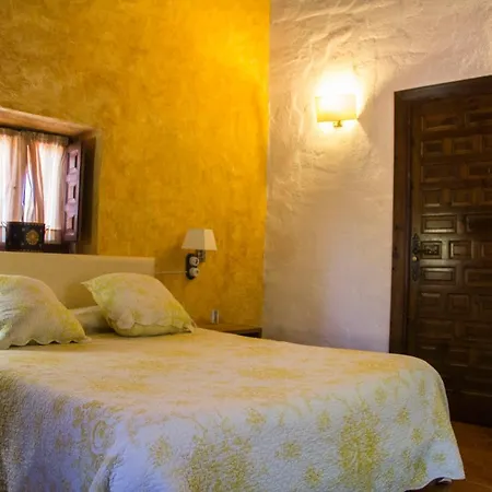 Mas El Cuquello 호텔